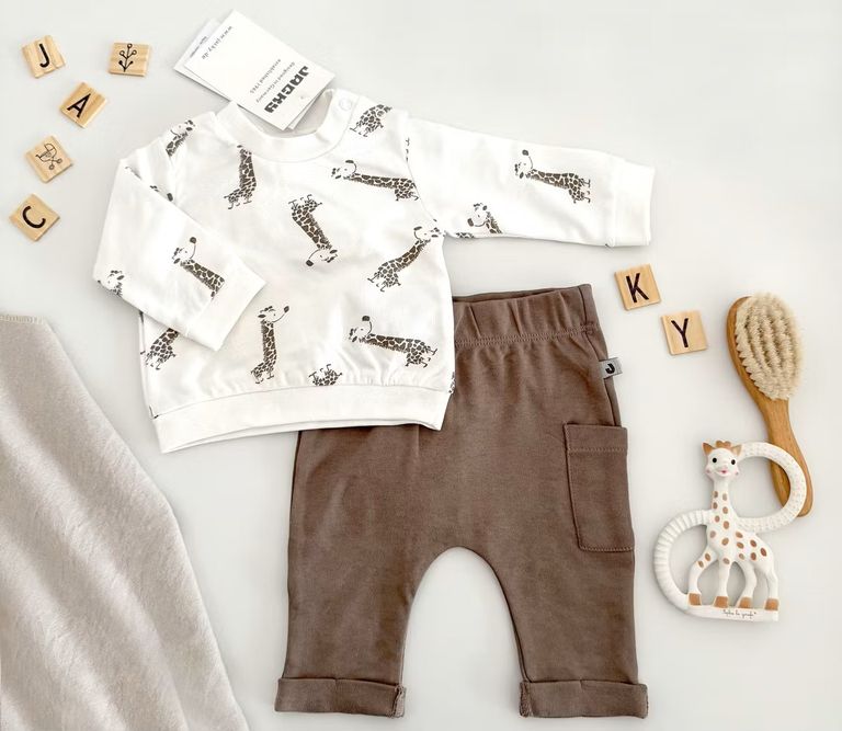 Babykleidung